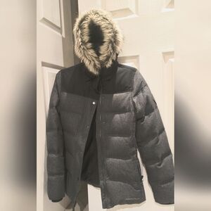 Women's Sun Valley Down Jacket Size XS